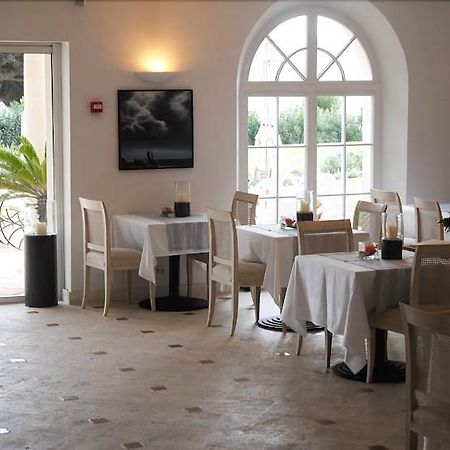 גרימו Hotel Villa Les Rosiers מראה חיצוני תמונה